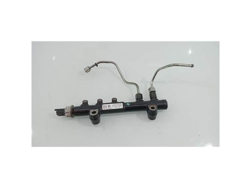 Recambio de rampa inyectora para peugeot 3008 (05.2009) referencia OEM IAM 9684753080  