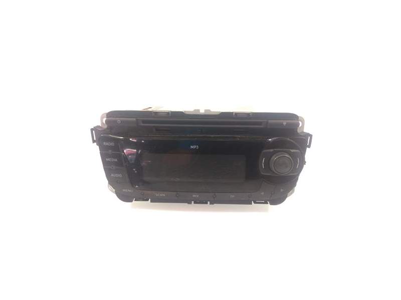 Recambio de radio / cd para seat ibiza (6j5) 1.4 tdi (80 cv / 59 kw) (80 cv / 59 kw) referencia OEM IAM 6J1035153D  