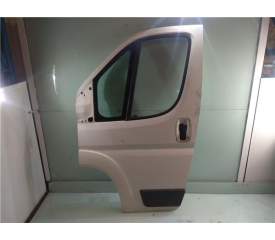PUERTA DELANTERA IZQUIERDA 