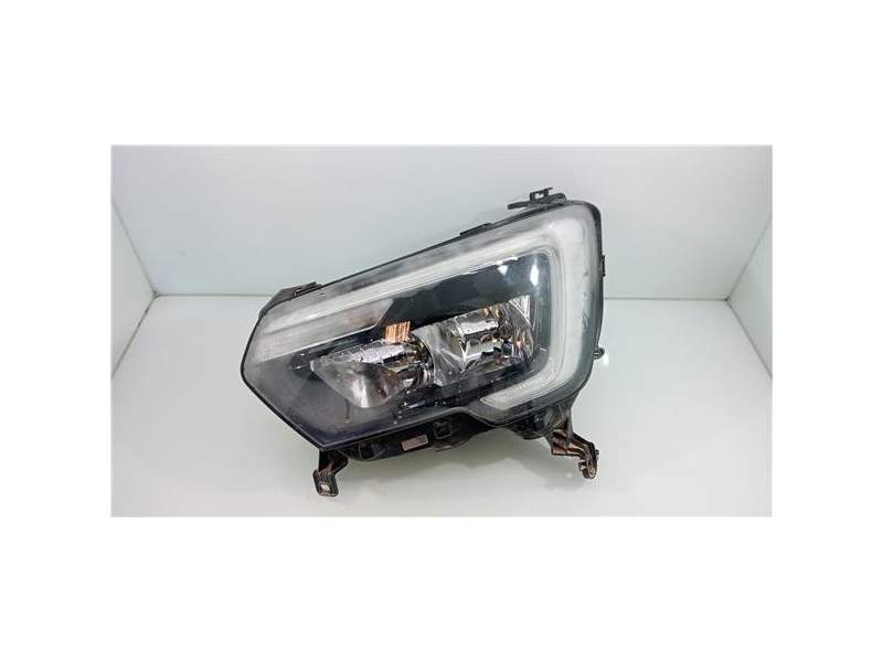 Recambio de faro delantero izquierdo para renault master iii furgón (02.2010) referencia OEM IAM 260607867R  