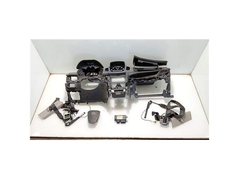 Recambio de kit airbag para opel zafira c tourer (09.2011) 2.0 excellence [2,0 ltr. - 121 kw 16v cdti] referencia OEM IAM 135824