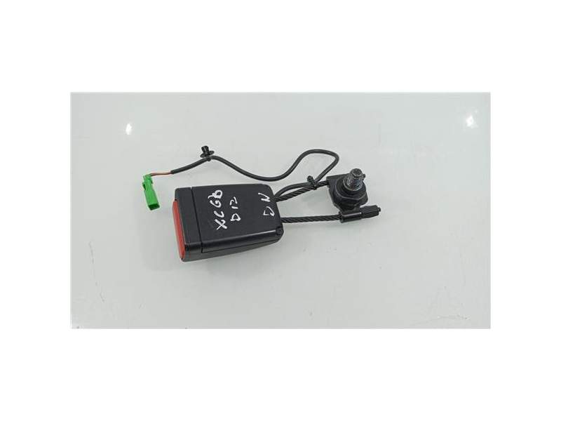 Recambio de anclaje cinturon delantero izquierdo para volvo xc60 (03.2017) referencia OEM IAM 31369301  
