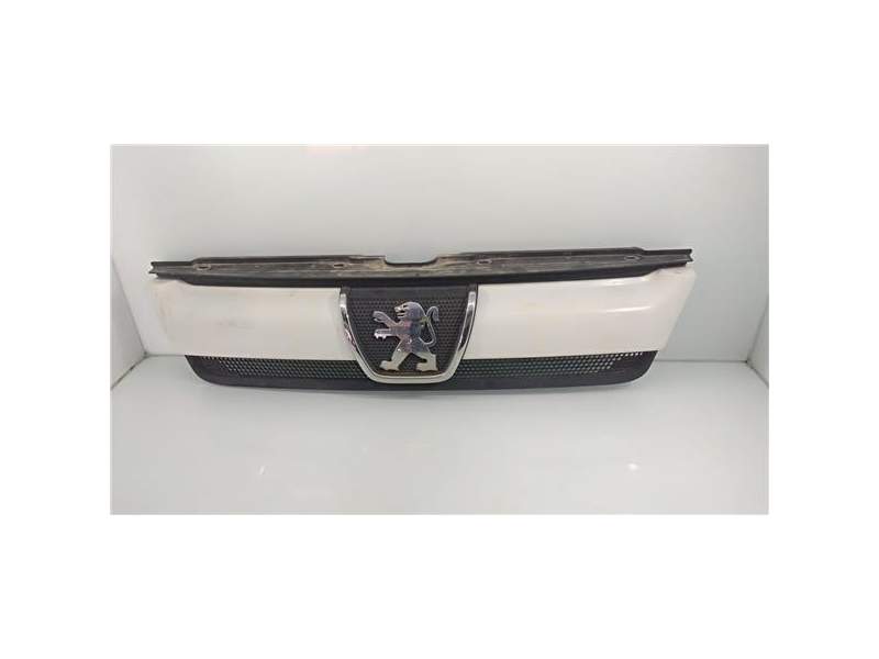 Recambio de rejilla capo para peugeot boxer caja cerrada (rs2850)(290/330)(´02) 2.8n cc referencia OEM IAM 1304703070  