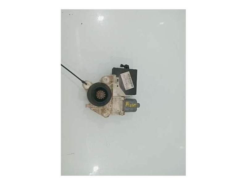 Recambio de motor elevalunas delantero derecho para ford focus c-max (cap)(20032007) referencia OEM IAM 981537103  