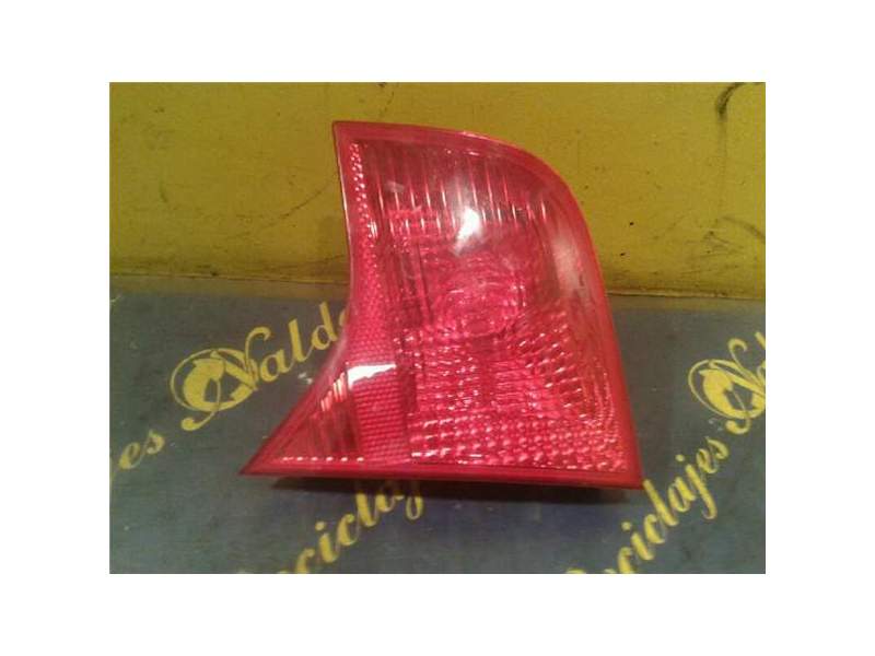 Recambio de piloto trasero derecho para audi a4 berlina (8e) 1.9 tdi (116 cv / 85 kw) referencia OEM IAM   