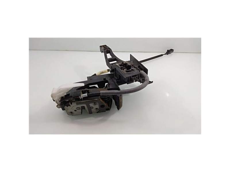 Recambio de cierre electromagnetico trasero izquierdo para ford c-max 1.0 cc referencia OEM IAM AM5AR26413AE  