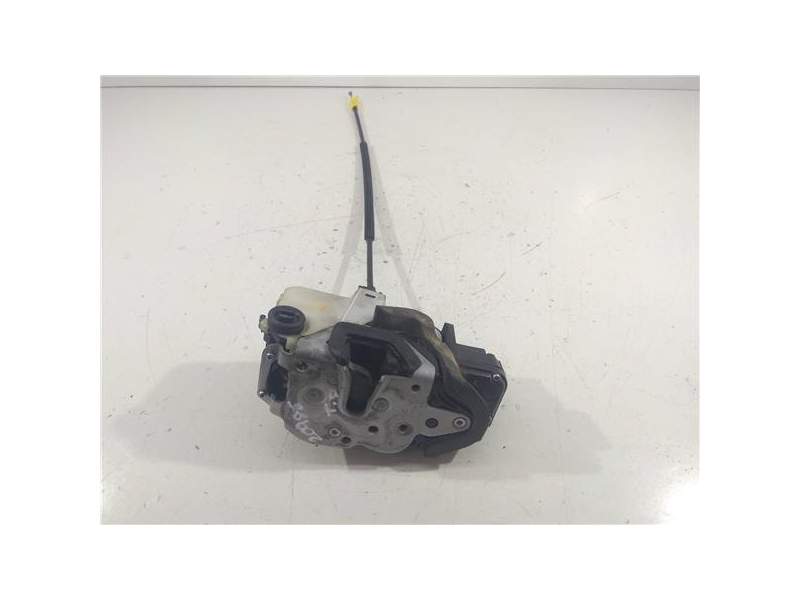 Recambio de cierre electromagnetico trasero derecho para opel astra j sedán (06.2012) referencia OEM IAM   