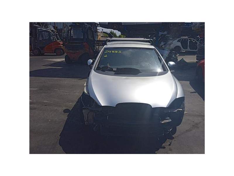 SEAT LEON (1P1)