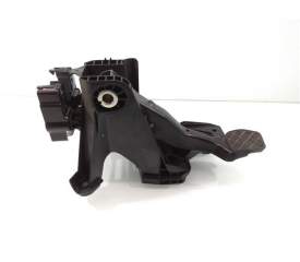 Recambio de pedal embrague para seat leon (5f1)(09.2012) 2.0 fr plus [2,0 ltr. - 135 kw tdi] referencia OEM IAM 5Q1721058DL  