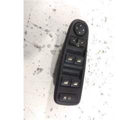 MANDO ELEVALUNAS DELANTERO IZQUIERDO 96639383ZD 