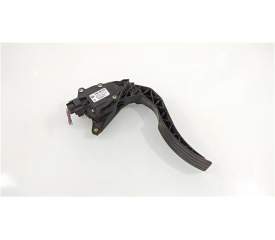 PEDAL ACELERADOR 180029347R 