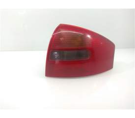 PILOTO TRASERO DERECHO 