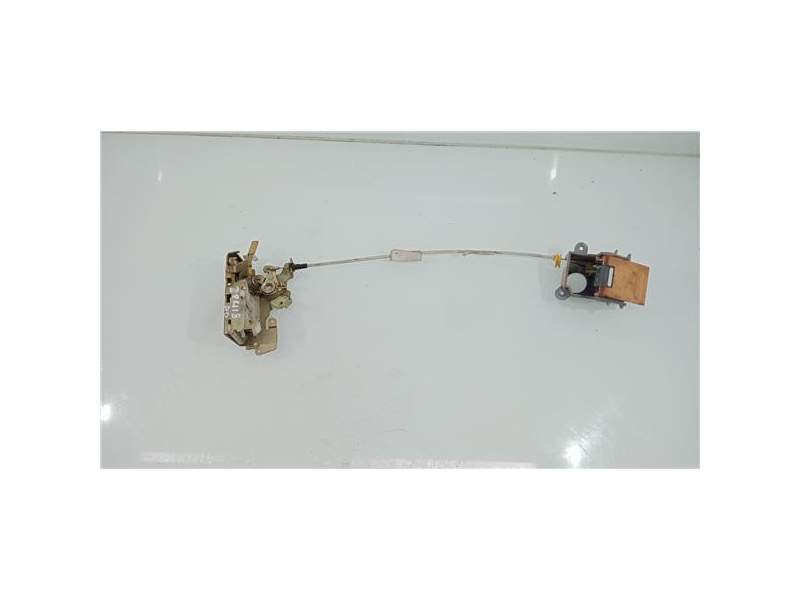 Recambio de cerradura puerta delantera derecha para mercedes-benz sprinter combi (901-903) referencia OEM IAM 9017200166  