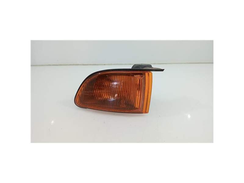 Recambio de piloto intermitente lateral delantero derecho para mitsubishi galant (a160)(1982) referencia OEM IAM   