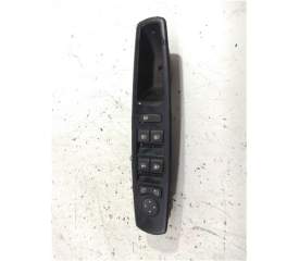 MANDO ELEVALUNAS DELANTERO IZQUIERDO 809610016R 