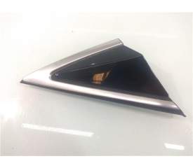 MOLDURA PUERTA DELANTERA DERECHA 861903Z000 