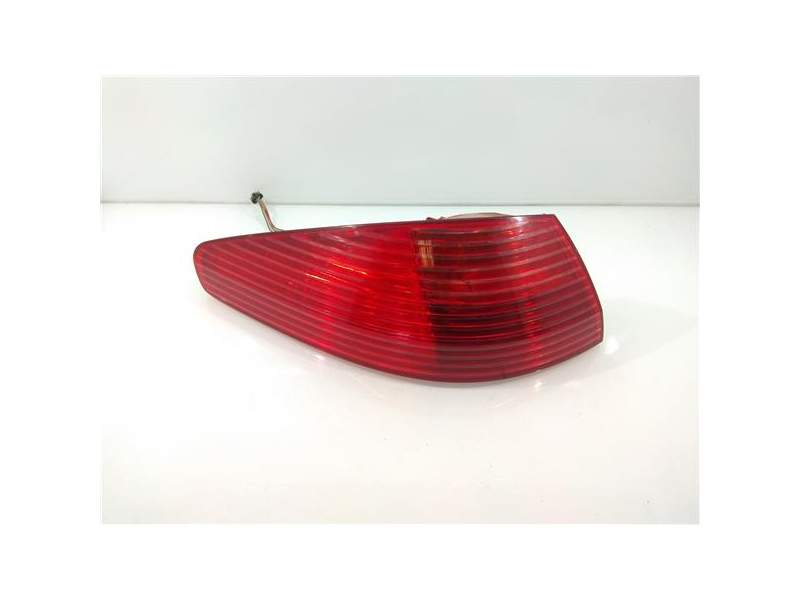 Recambio de piloto trasero izquierdo para peugeot 607 (s1) 2.2 hdi fap cat (133 cv / 98 kw) (110 cv / 81 kw) referencia OEM IAM 