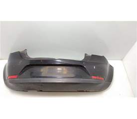 PARAGOLPES TRASERO 