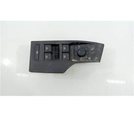 MANDO ELEVALUNAS DELANTERO IZQUIERDO 5G0959857F 
