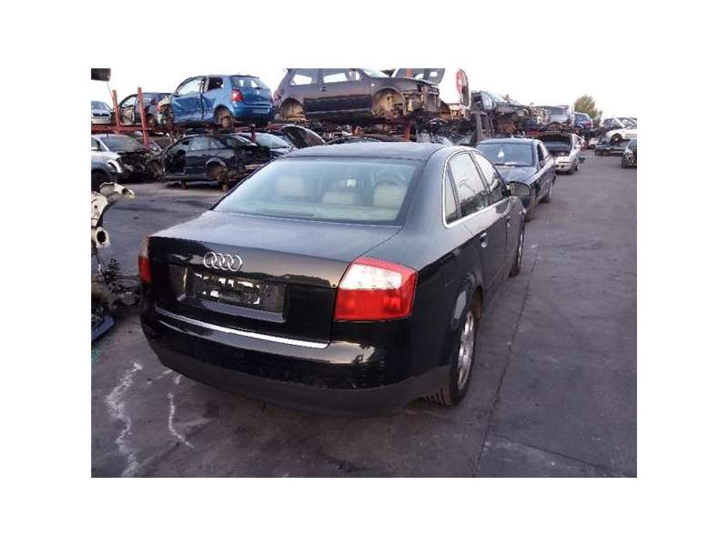 AUDI A4 AVANT (8E)(12.2001)