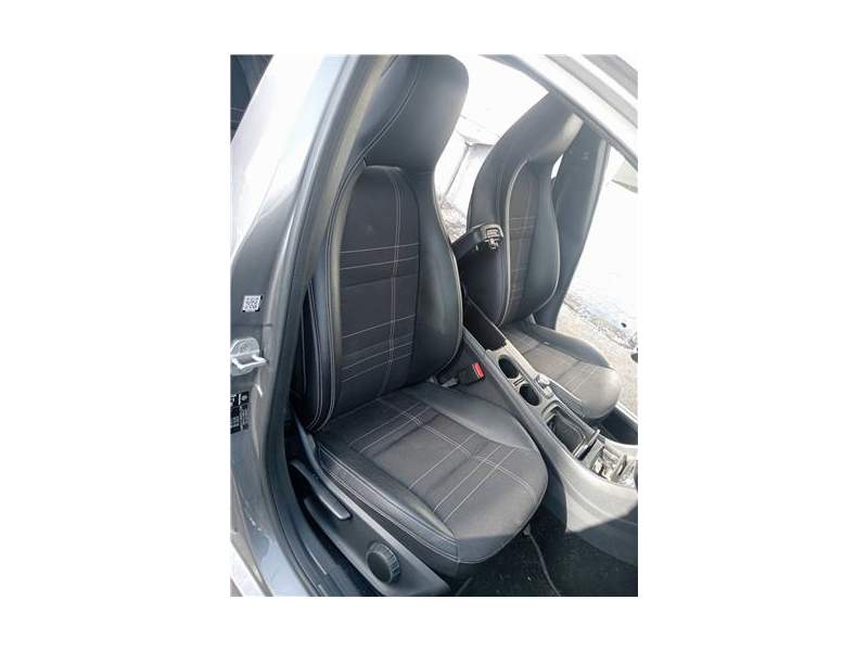 Recambio de juego asientos para mercedes-benz clase gla (w156) 2.1 cc referencia OEM IAM   