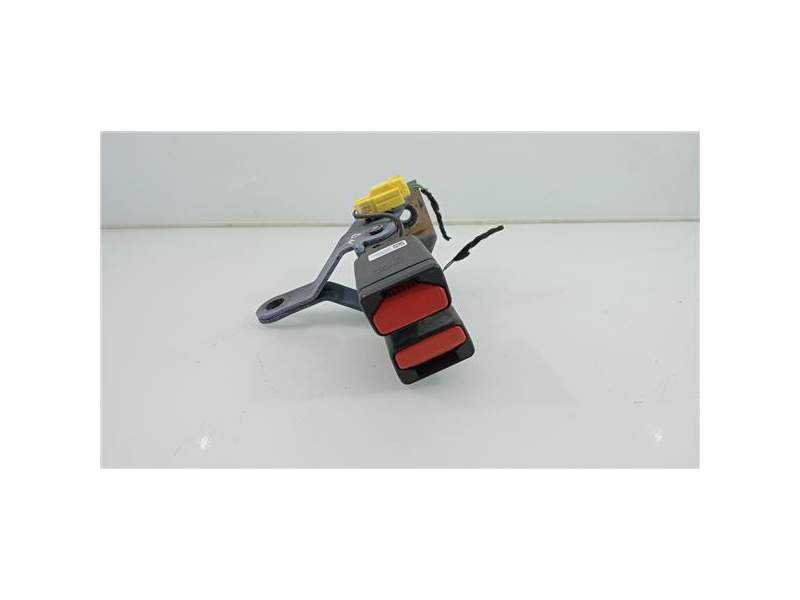 Recambio de enganche cinturon para volvo xc60 (03.2017) referencia OEM IAM 39838367  