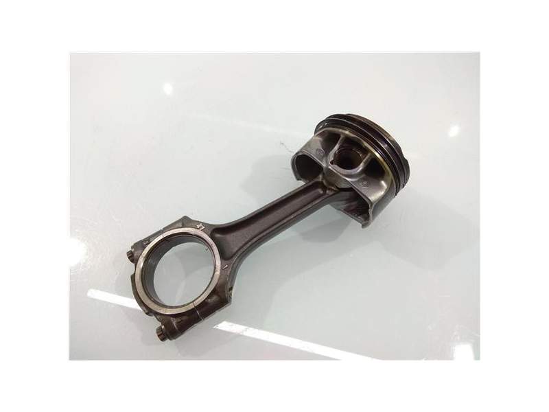 Recambio de piston para maserati ghibli 3.0 v6 twinturbo cat (409 cv / 301 kw) referencia OEM IAM 86L134  