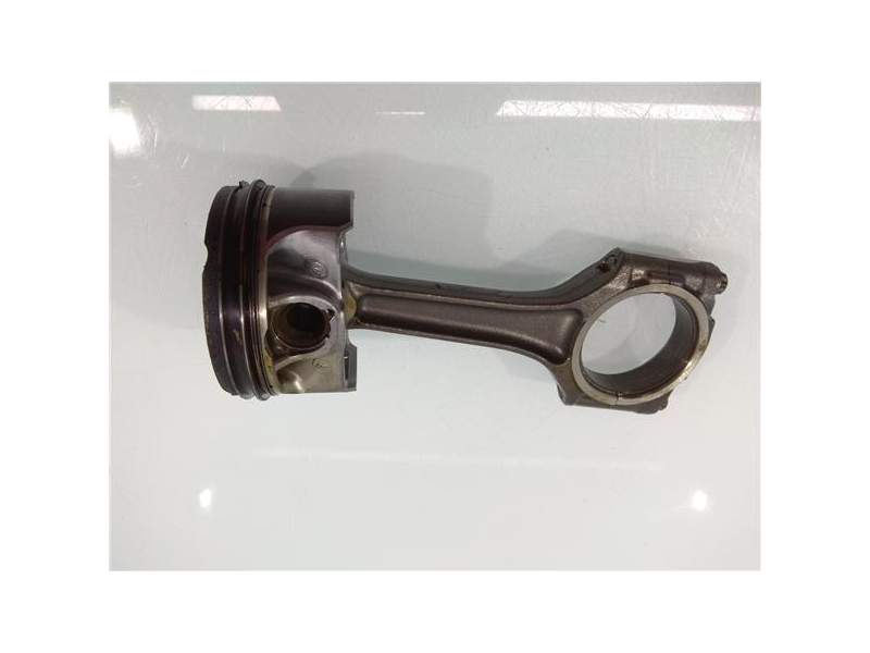 Recambio de piston para maserati ghibli 3.0 v6 twinturbo cat (409 cv / 301 kw) referencia OEM IAM 86L134  