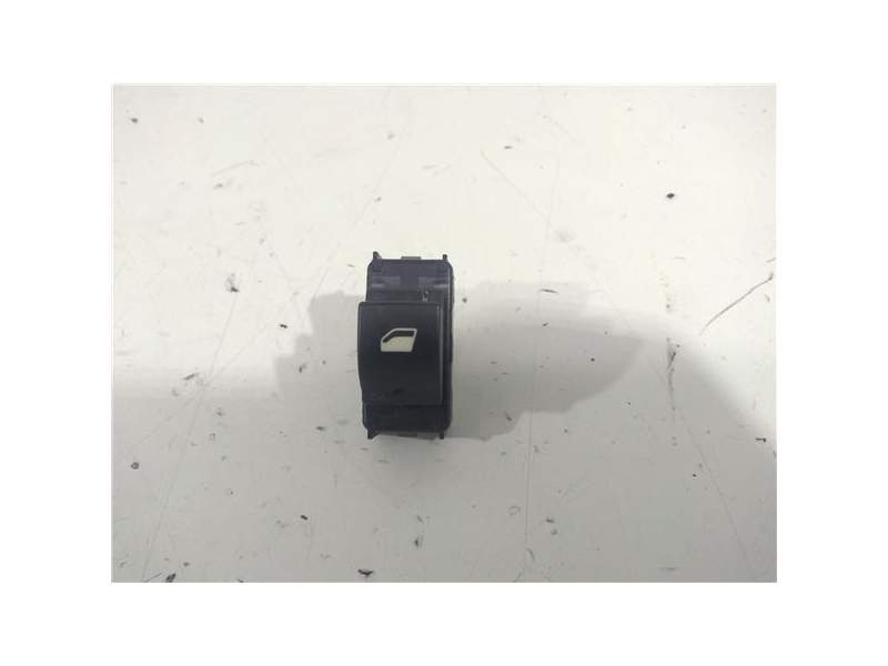 Recambio de mando elevalunas delantero derecho para peugeot 3008 (07.2016) 1.2 active [1,2 ltr. - 96 kw 12v e-thp / puretech] re