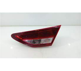 PILOTO TRASERO DERECHO 5F0945308E 