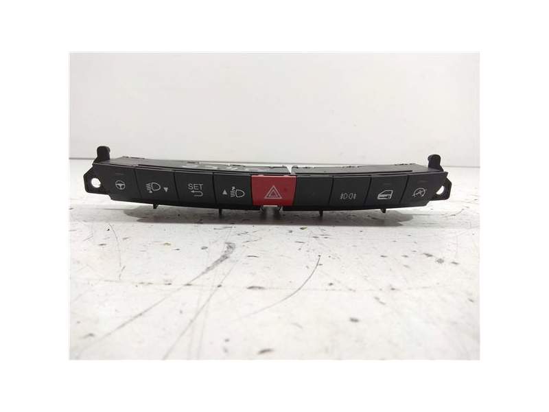 Recambio de interruptor luces emergencia para fiat 500l (330)(2012) 1.3 pop star [1,3 ltr. - 70 kw 16v m-jet cat] referencia OEM