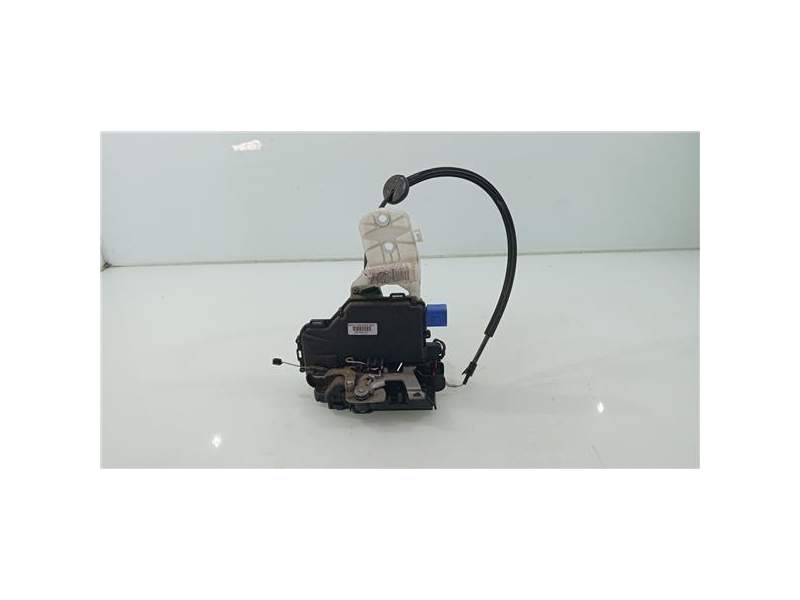 Recambio de cierre electromagnetico trasero derecho para volkswagen polo iv (9n1)(11.2001) referencia OEM IAM 46AGY3B4839016AG  