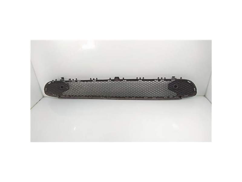 Recambio de rejilla paragolpes delantera para mercedes-benz clase gla (w156) 2.1 cc referencia OEM IAM A156885312  