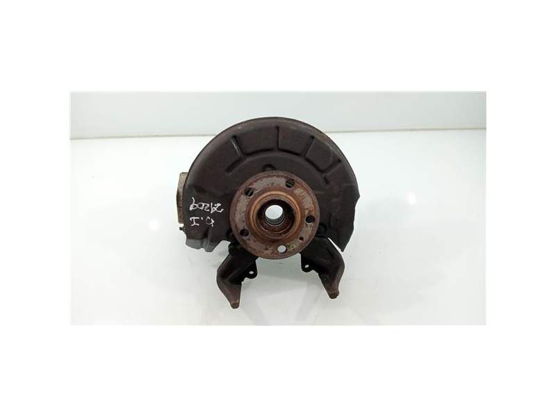Recambio de mangueta delantera izquierda para volkswagen polo iv (9n1)(11.2001) referencia OEM IAM   