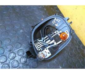 Recambio de portalamparas trasero derecho para peugeot 208 (01.2012) referencia OEM IAM   