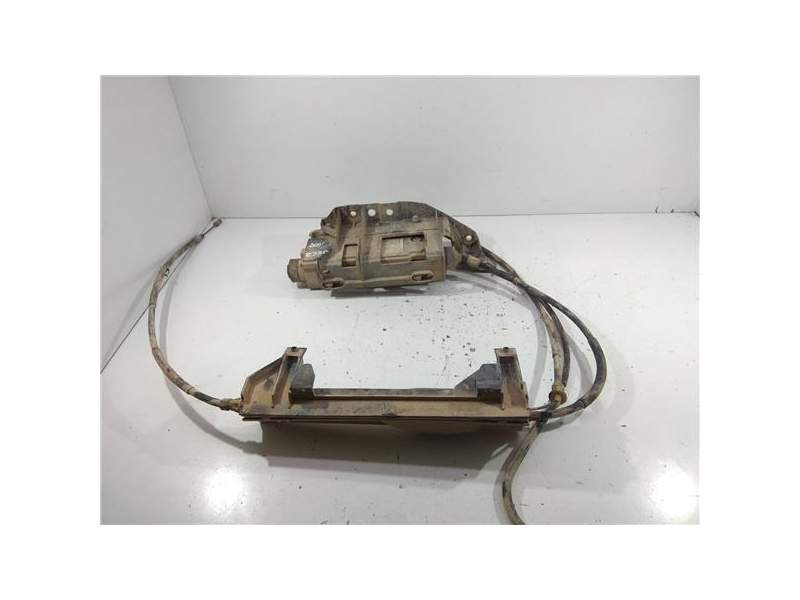 Recambio de freno mano electrico para renault scenic ii 1.9 dci diesel (120 cv / 88 kw) (120 cv / 88 kw) referencia OEM IAM 8200