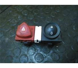 Recambio de boton warning para renault megane ii berlina 3p (10.2002) referencia OEM IAM   
