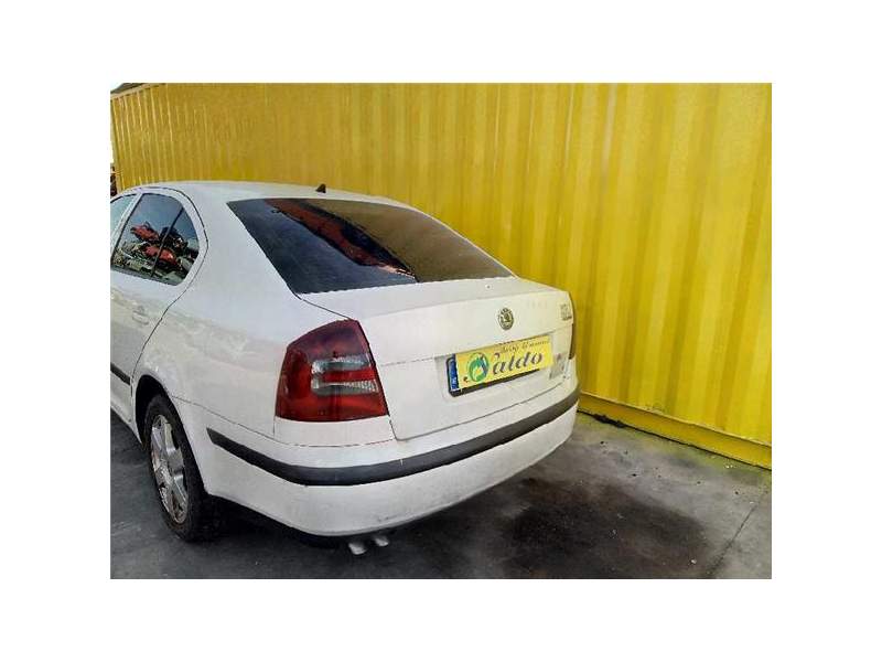 SKODA OCTAVIA BERLINA (1Z3)(2004)