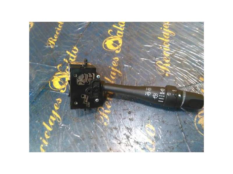 Recambio de mando limpiaparabrisas para nissan almera tino (v10m) 2.2 16v turbodiesel cat (114 cv / 84 kw) (114 cv / 84 kw) refe