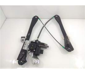ELEVALUNAS ELECTRICO TRASERO DERECHO 0130821946 