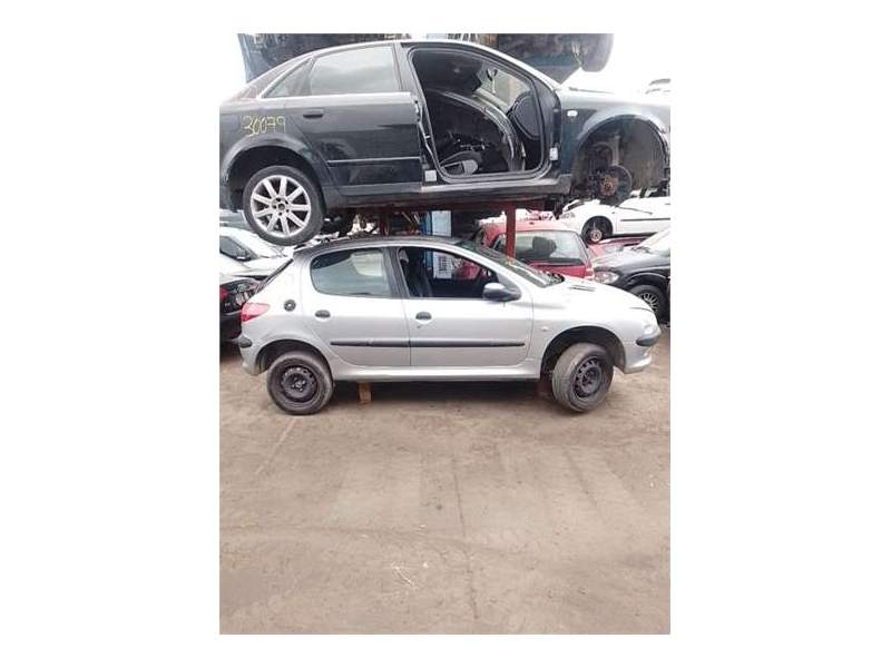 peugeot 206 (1998) del año 1999