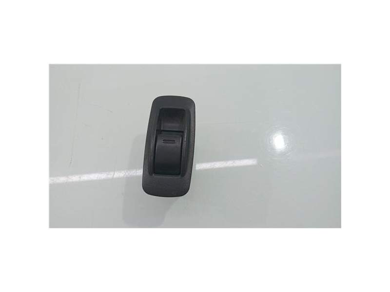 Recambio de botonera puerta trasera izquierda para toyota rav4 (a2)(2000) 1.8 luna (2003) [1,8 ltr. - 92 kw 16v cat] referencia 