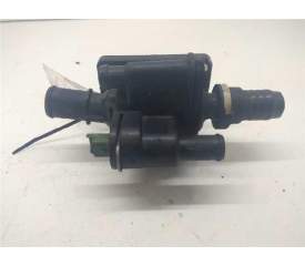 Recambio de cuerpo termostato para ford fiesta (cbk) 1.4 tdci cat (68 cv / 50 kw) referencia OEM IAM 9654393880  