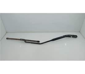 Recambio de brazo limpiaparabrisas delantero derecho para volvo xc60 (03.2017) referencia OEM IAM W00082546  