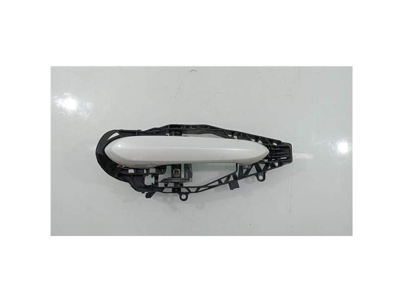 Recambio de maneta exterior trasera derecha para bmw serie 1 berlina (f40)(2019) referencia OEM IAM 988177803  