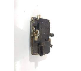 CERRADURA PUERTA DELANTERA DERECHA 