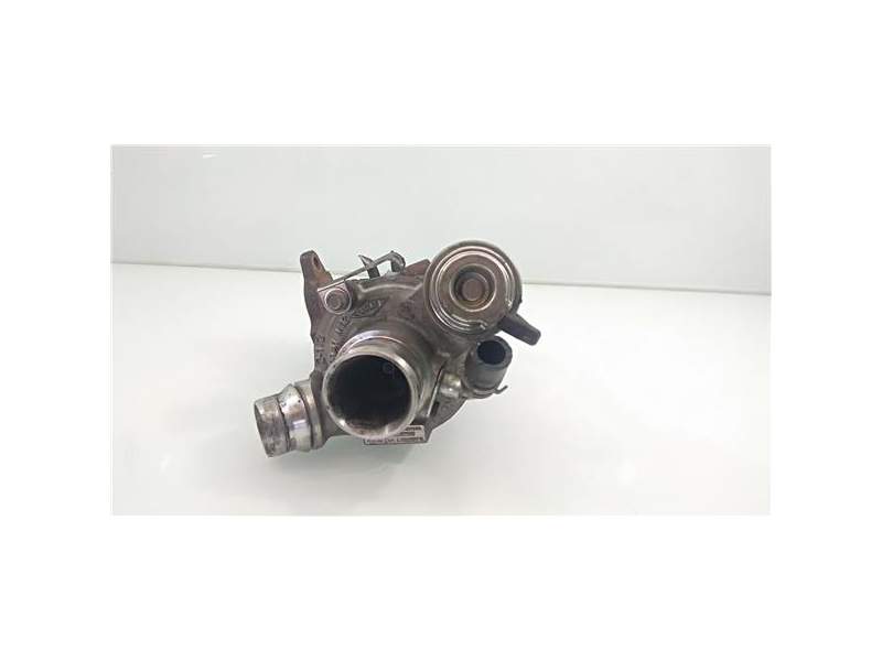 Recambio de turbo para opel astra j lim. 1.6 cdti dpf (110 cv / 81 kw) referencia OEM IAM 55583588 814698-2 6JAB00557R 