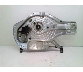 ELEVALUNAS ELECTRICO DELANTERO IZQUIERDO 824702E010 