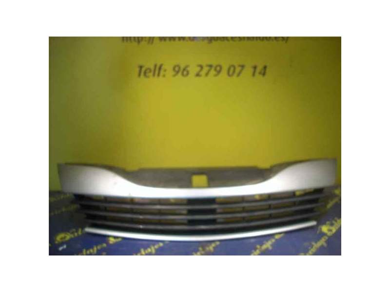 Recambio de rejilla capo para renault laguna ii (bg0)(2001) referencia OEM IAM   