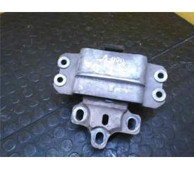 Recambio de soporte palanca cambio para volkswagen golf v berlina (1k1) 1.9 tdi (90 cv / 66 kw) referencia OEM IAM 1K0199555  
